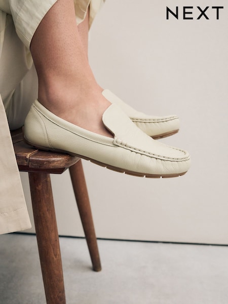 Bone Forever Comfort® Leather Round Toe Driver Loafers (AA6875) | £42